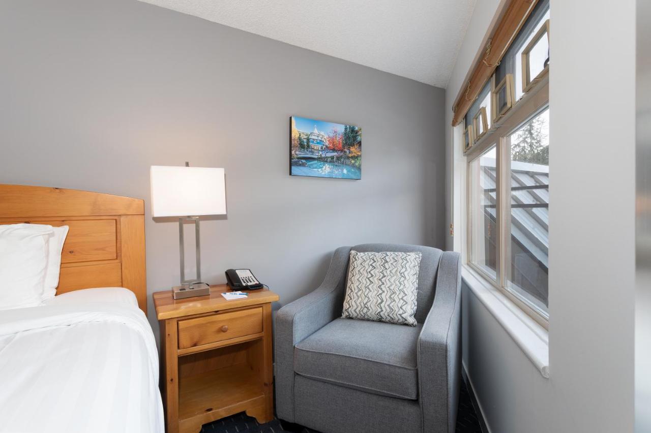 Condo 2 Bedrooms Unit 402