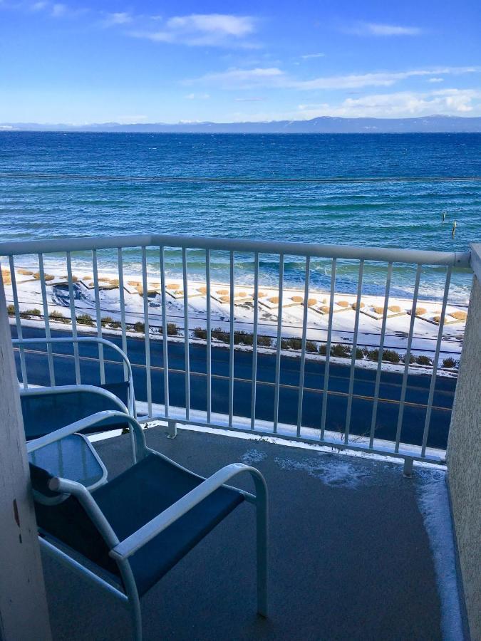 One Queen with Kitchenette OCEAN VIEW and PRIVATE BALCONY