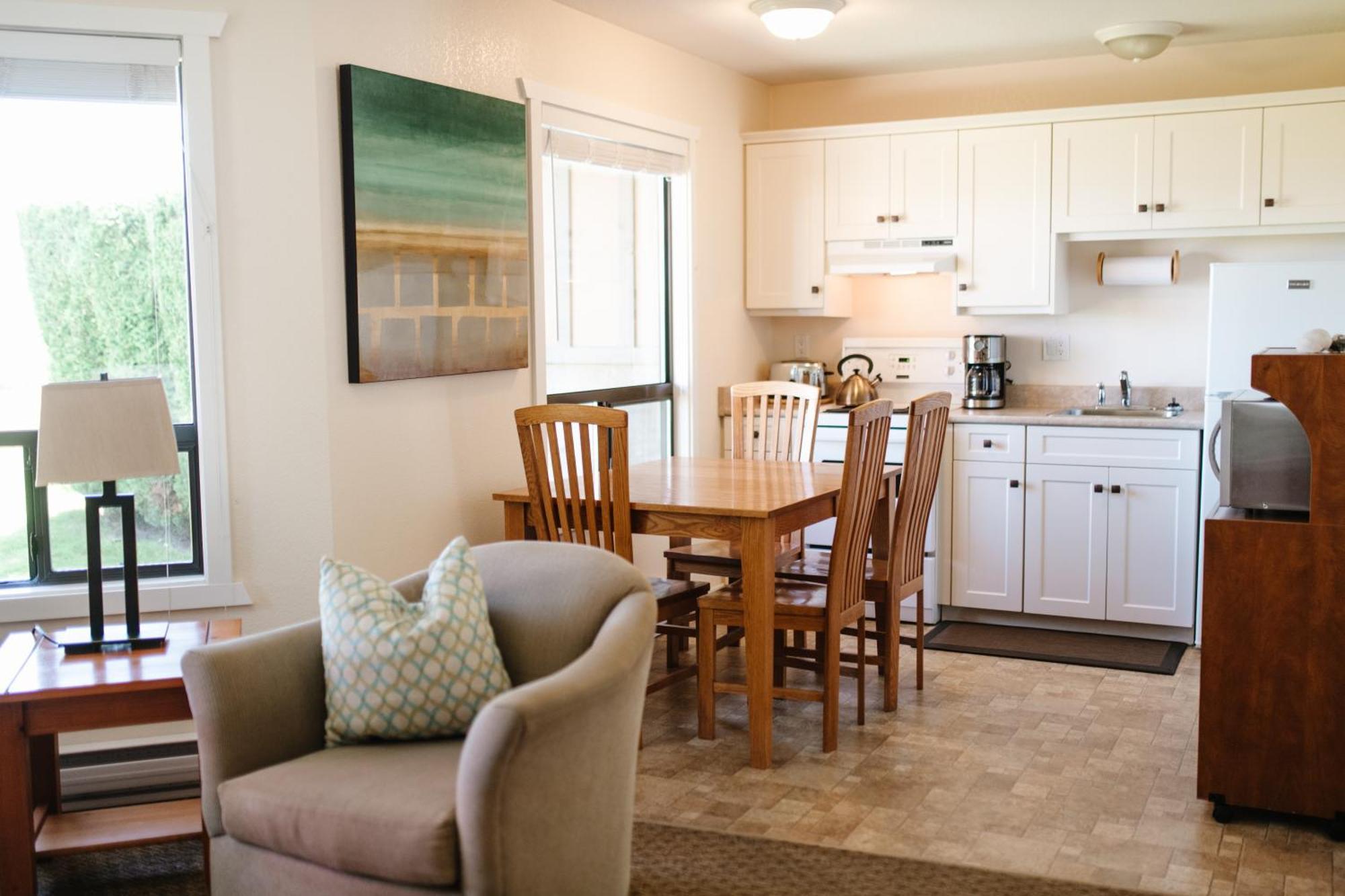 Two Bedroom Townhouse - Ocean View