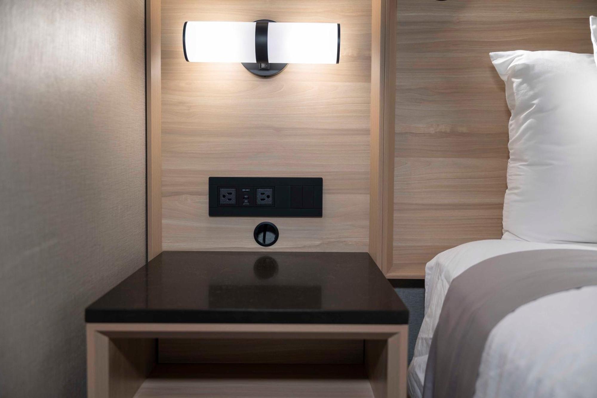 One-Bedroom Suite