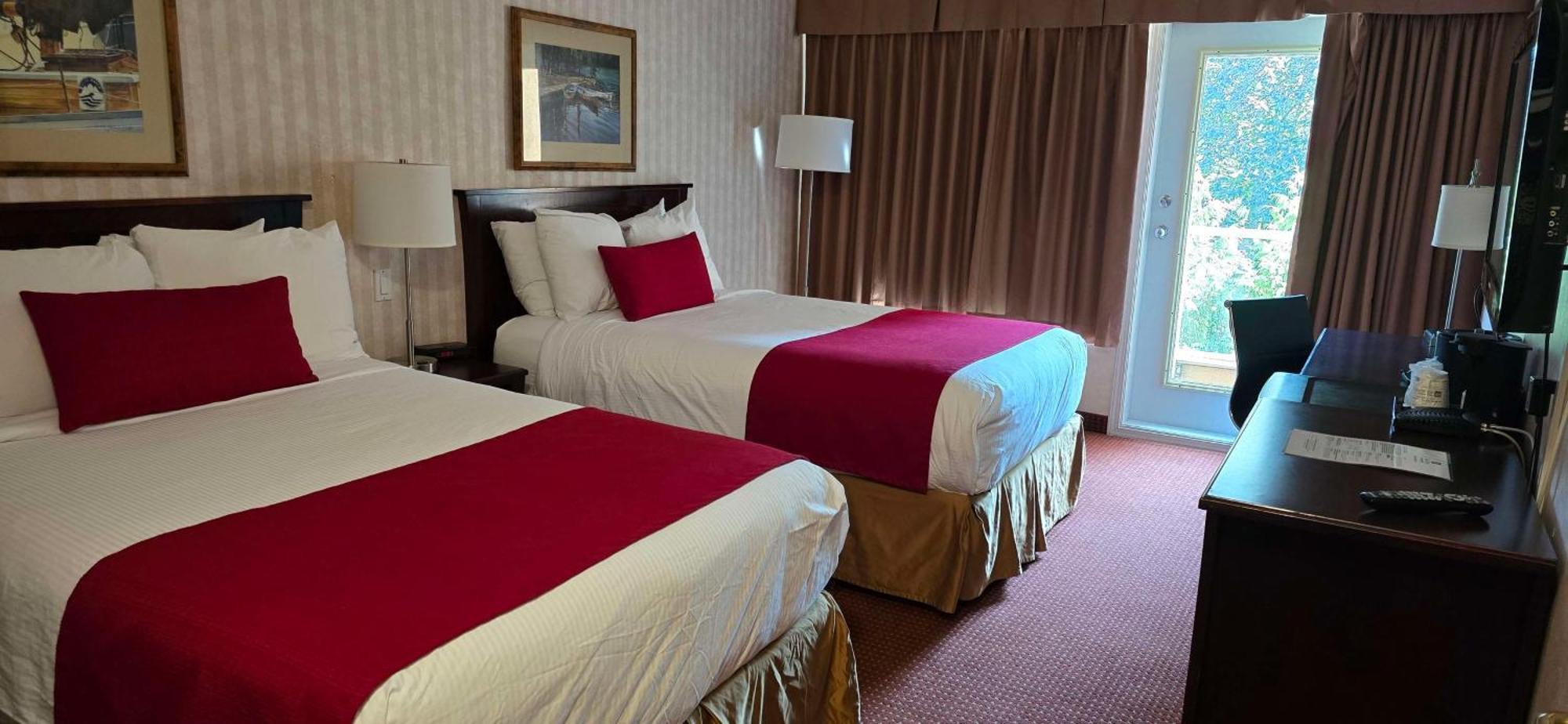 Double Room with Two Double Beds - Non-Smoking,995276233:JPEG
