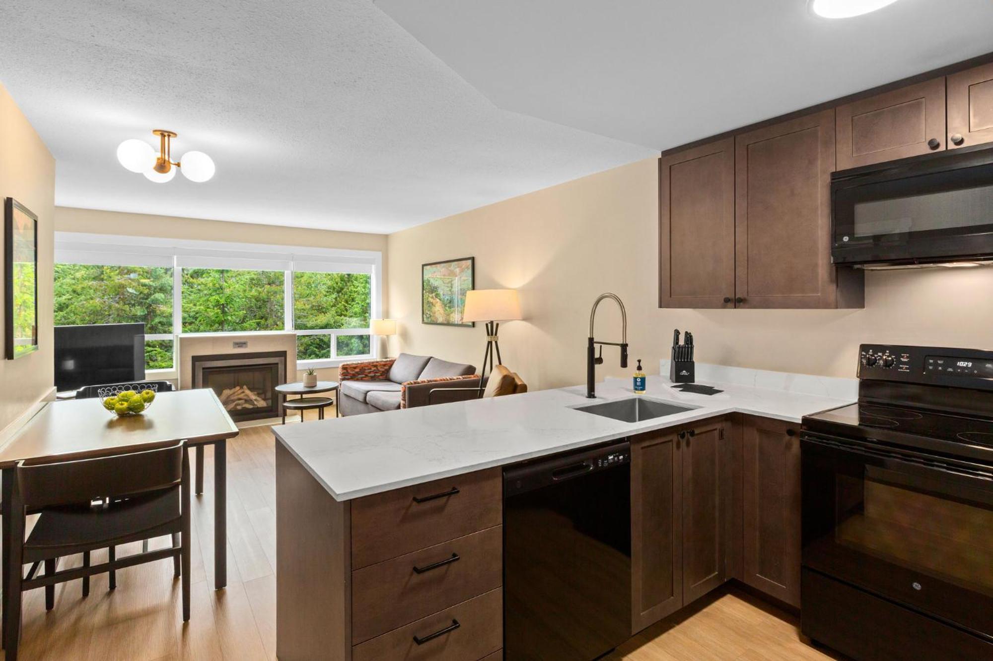 Two-Bedroom Deluxe Apartment