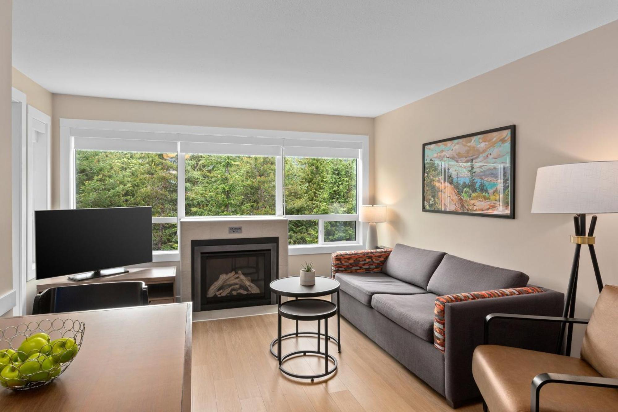 Two-Bedroom Deluxe Apartment