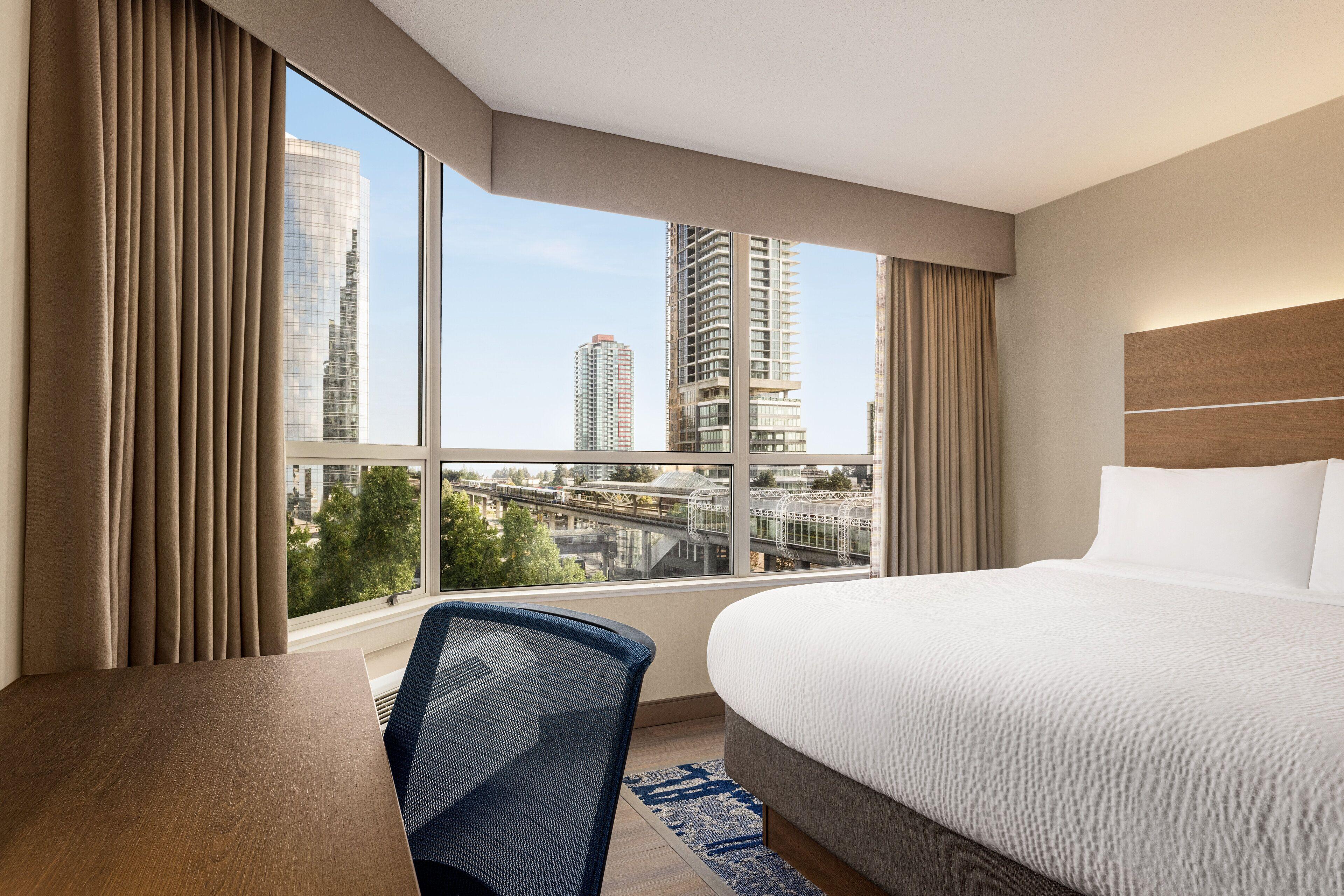1 King Bed Standard with Extra Floor Space on Top Floor City View