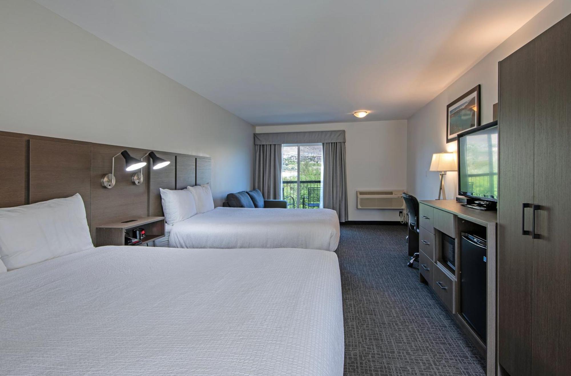 Queen Room with Two Queen Beds - with Balcony,1706809329:JPEG