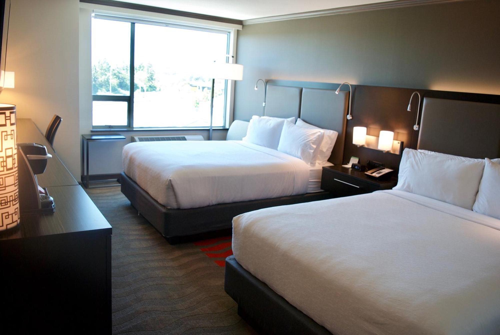 Standard Room with Two Queen Beds