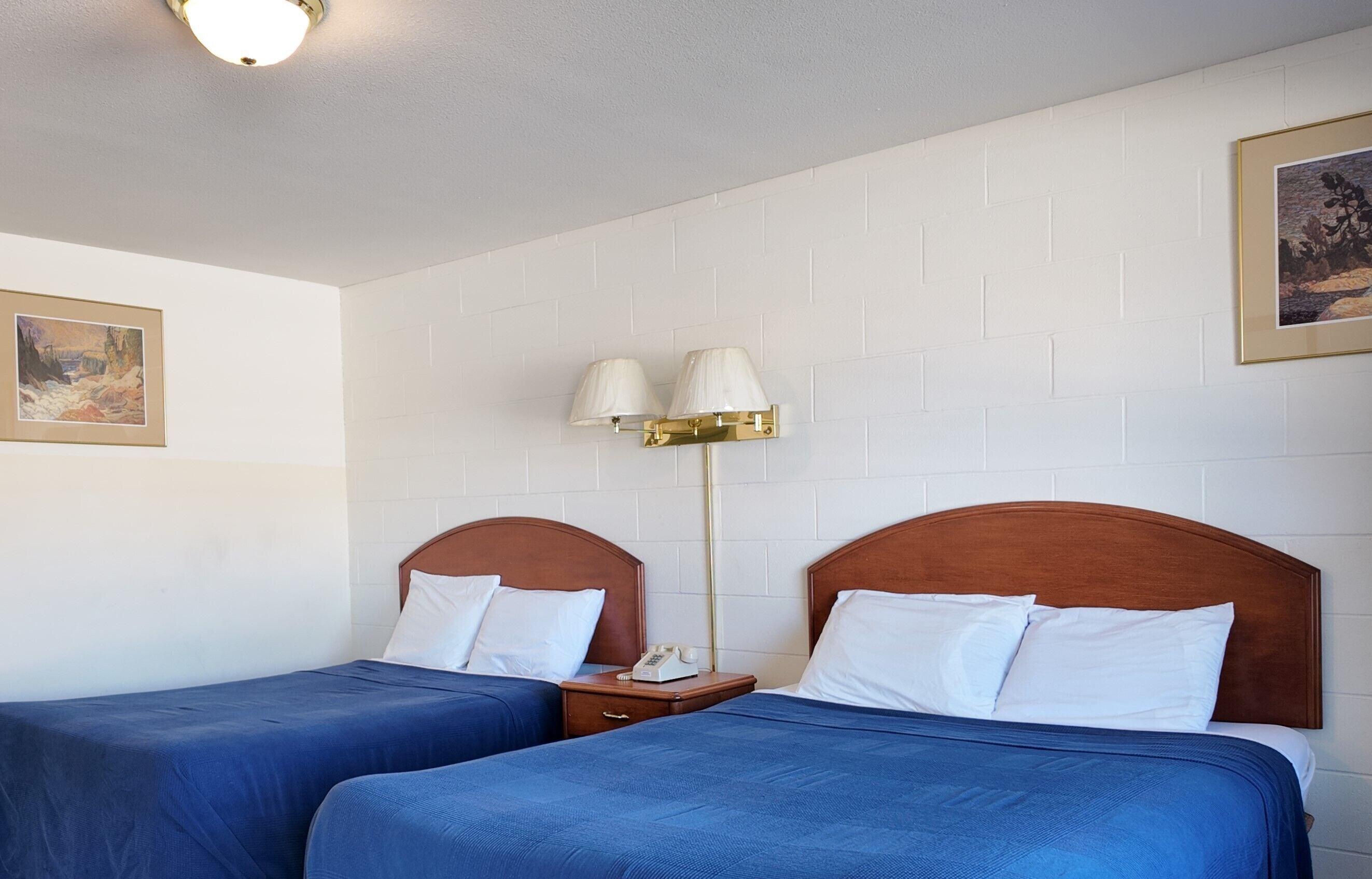 Deluxe Queen Room with Two Queen Beds,698221389:JPEG
