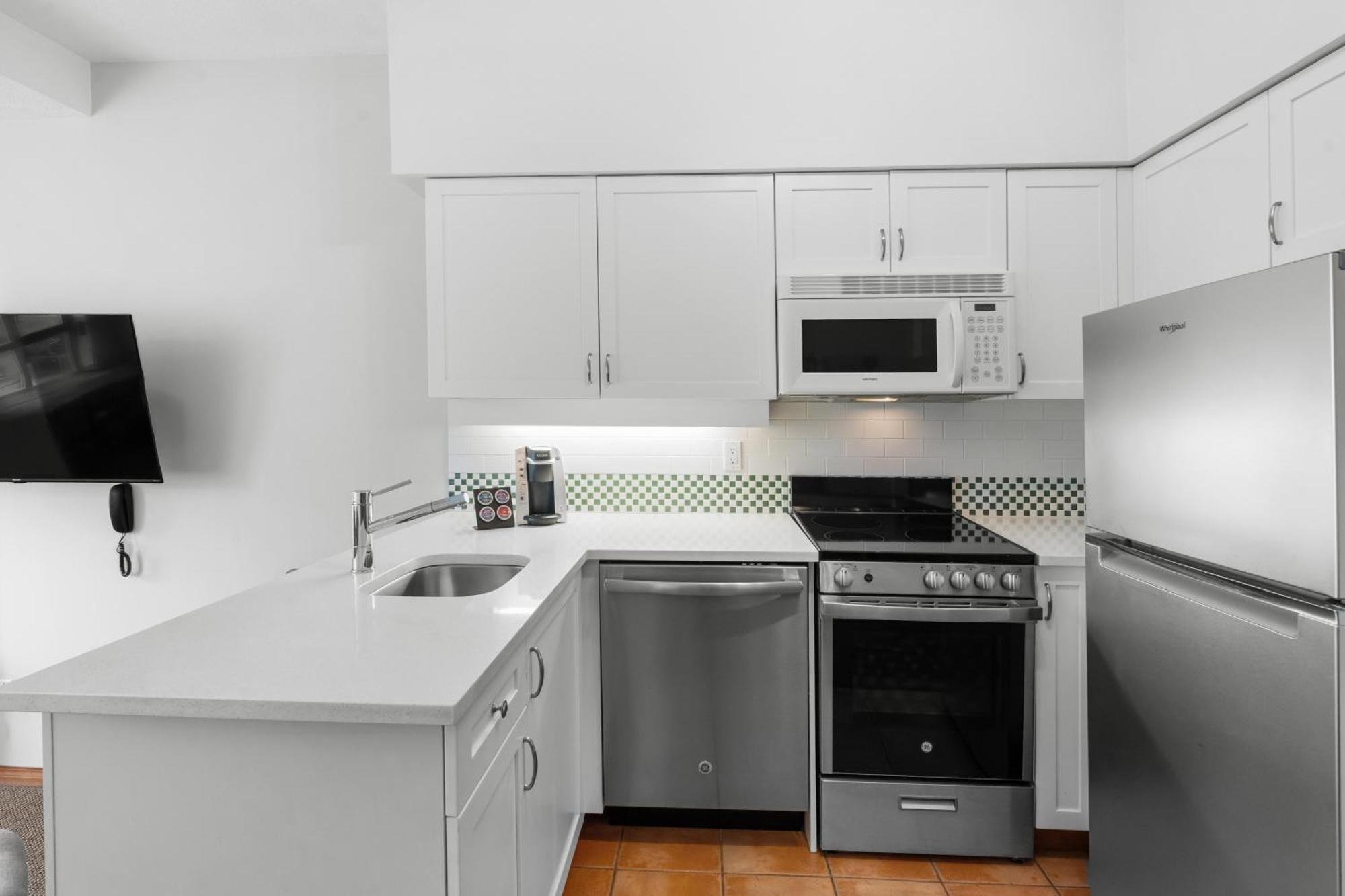 Studio Apartment