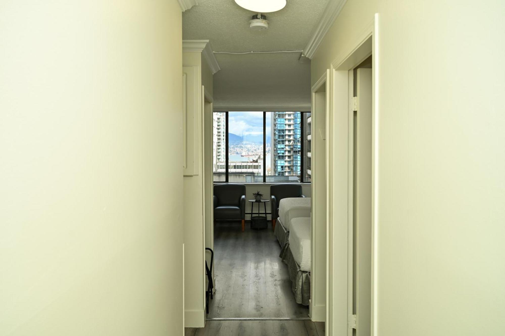 One Bedroom Apartment Harbour View