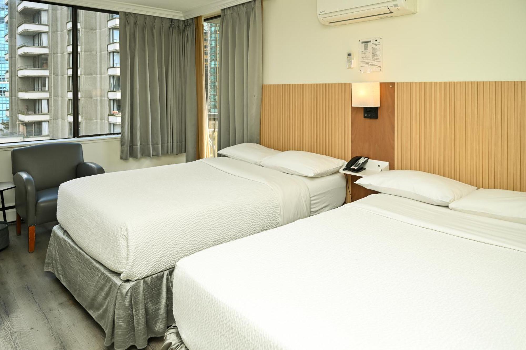 One Bedroom Apartment with Harbour View,1765215372:JPEG