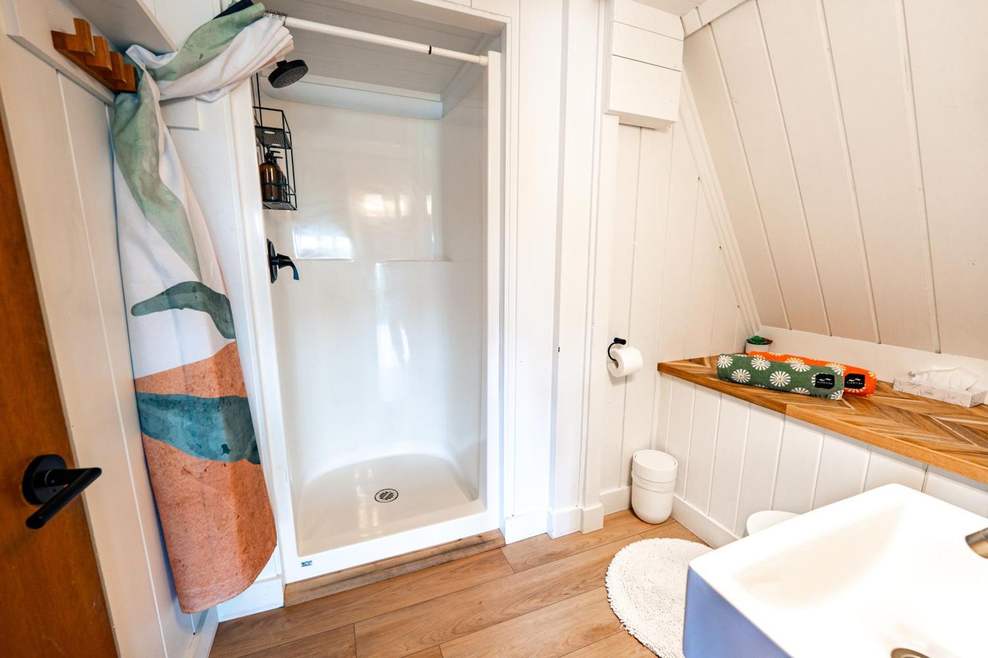 Cabin Suite 1 Pet Friendly