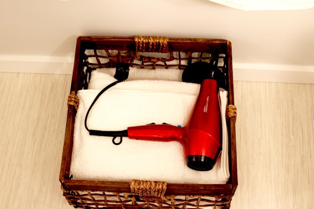 Superior Studio,422309955:JPEG