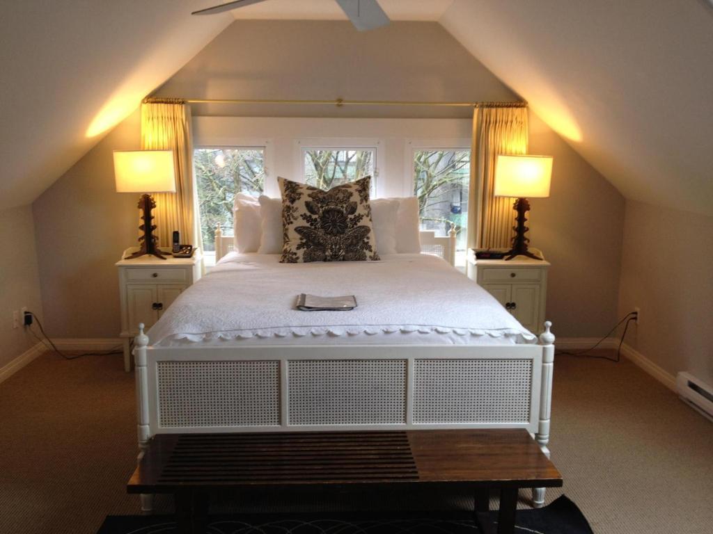 Deluxe Queen Room,25316175:JPEG