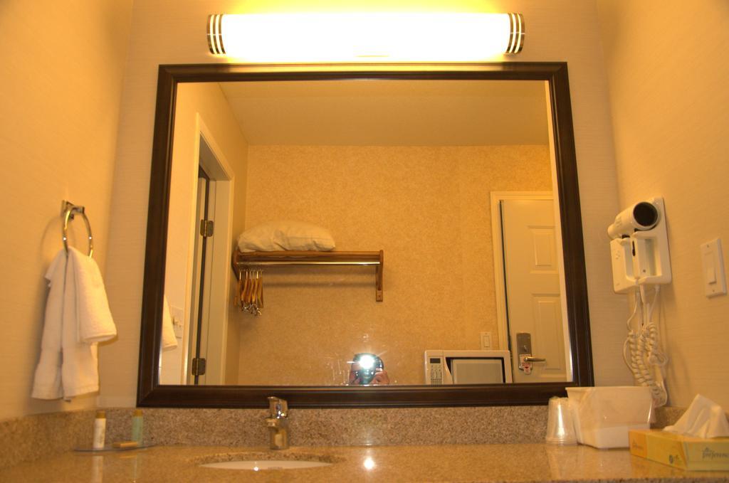 Family Suite - Non-Smoking,735959866:JPEG