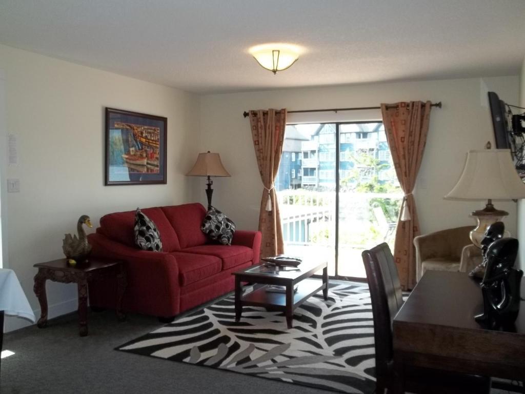 One-Bedroom Suite