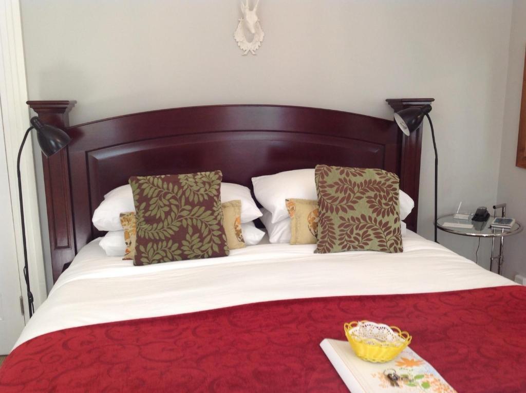 Deluxe King Room,38842747:JPEG