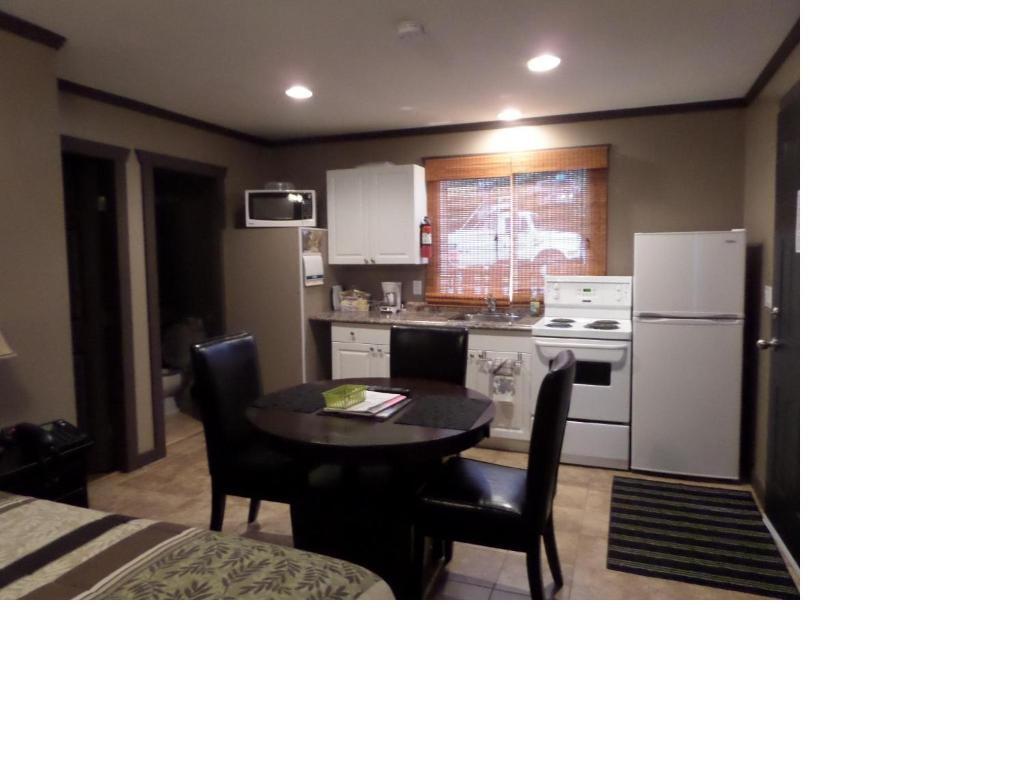 One-Bedroom Suite