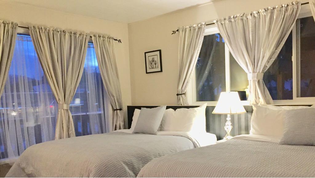 Queen Room #11