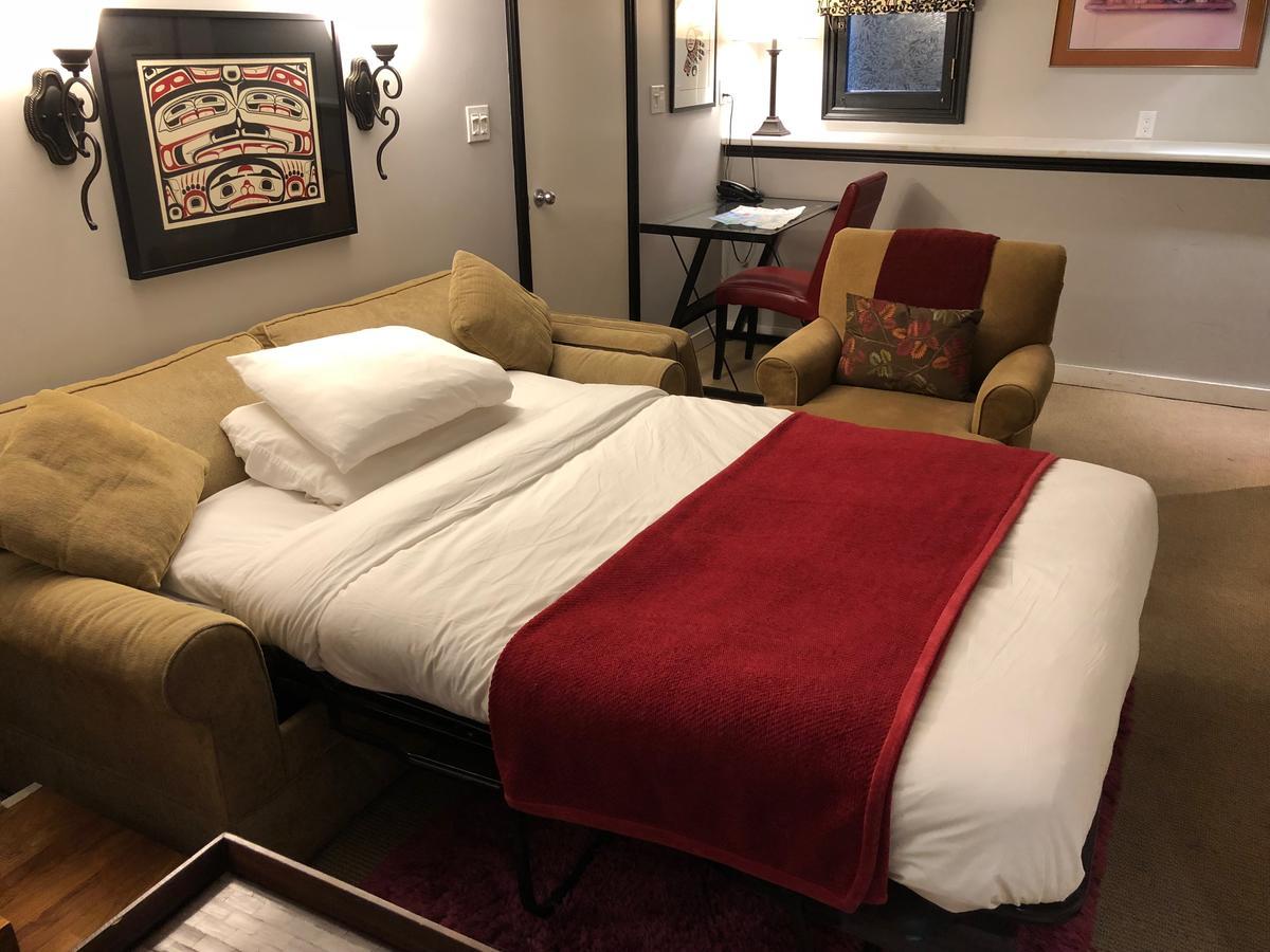 Deluxe Suite,644334999:JPEG