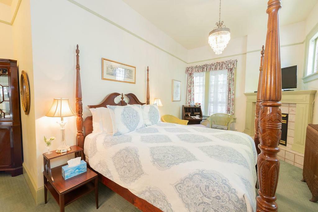 Standaard Kamer met Queensize Bed