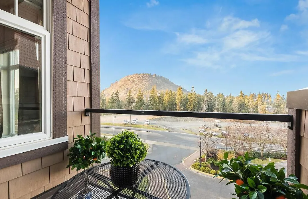 Bear Mountain Retreat-1