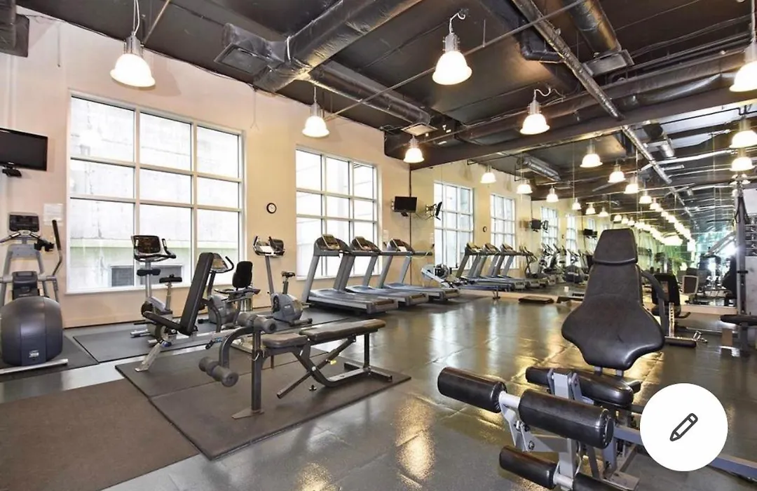 Vancouver Downtown Central 1 Bedroom Condo-1
