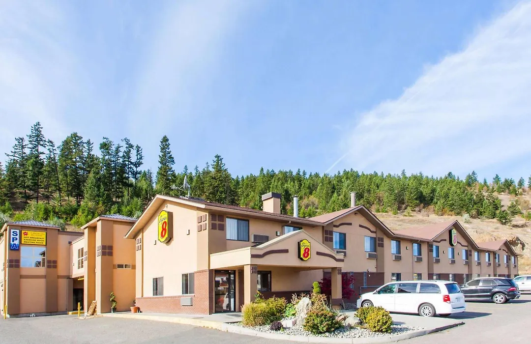 Super 8 By Wyndham Kamloops On The Hill-1