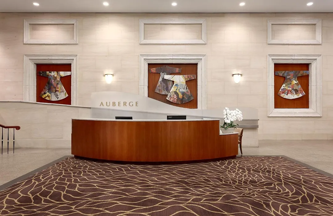 Auberge Vancouver Hotel-1