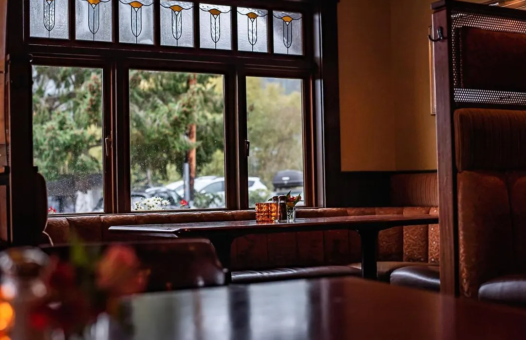 Salt Spring Inn-1