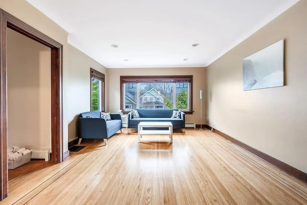 Cozy 3Bd House In Vancouver Near Dunbar-1
