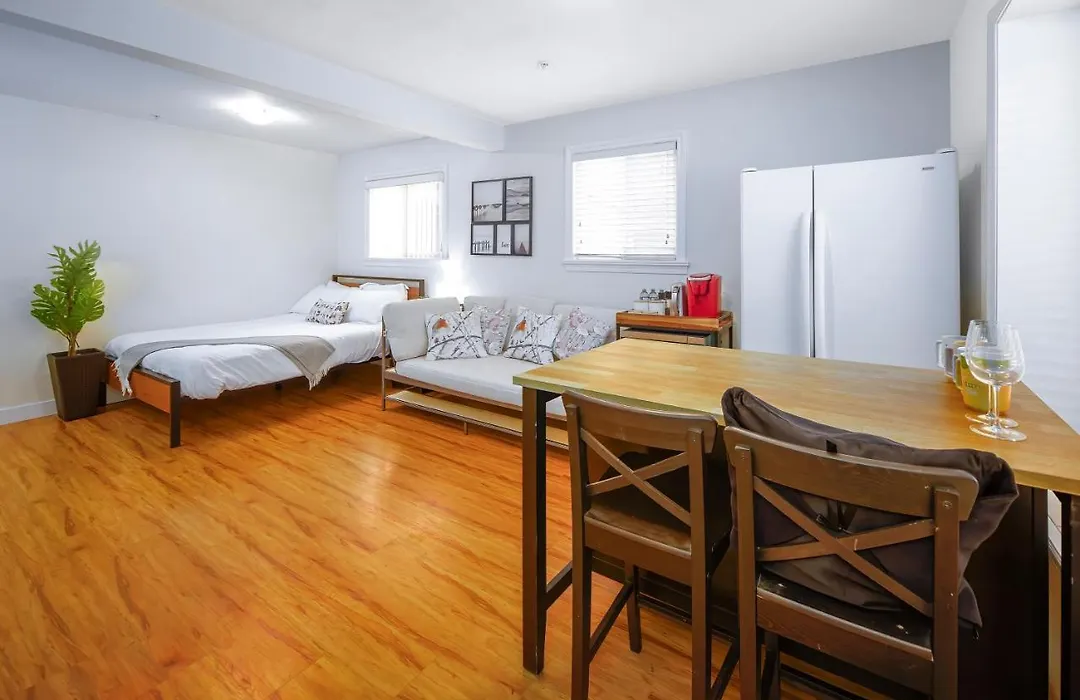 Cozy Private Suite Close To Transit-1