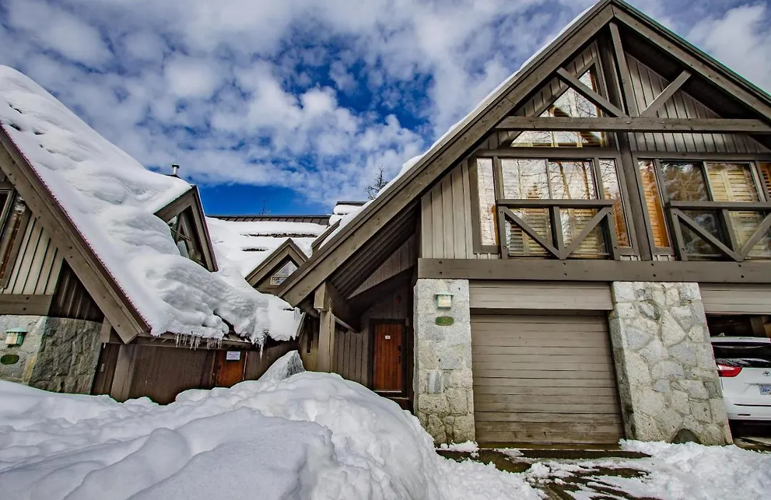 Pinnacle Ridge 37 - 10 Steps Away From The Ski Run, Private Hot Tub, Wood Fireplace-1