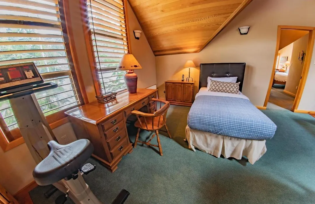 Pinnacle Ridge 38 - 5 Steps Away From The Ski Run, Wood Fireplace-1