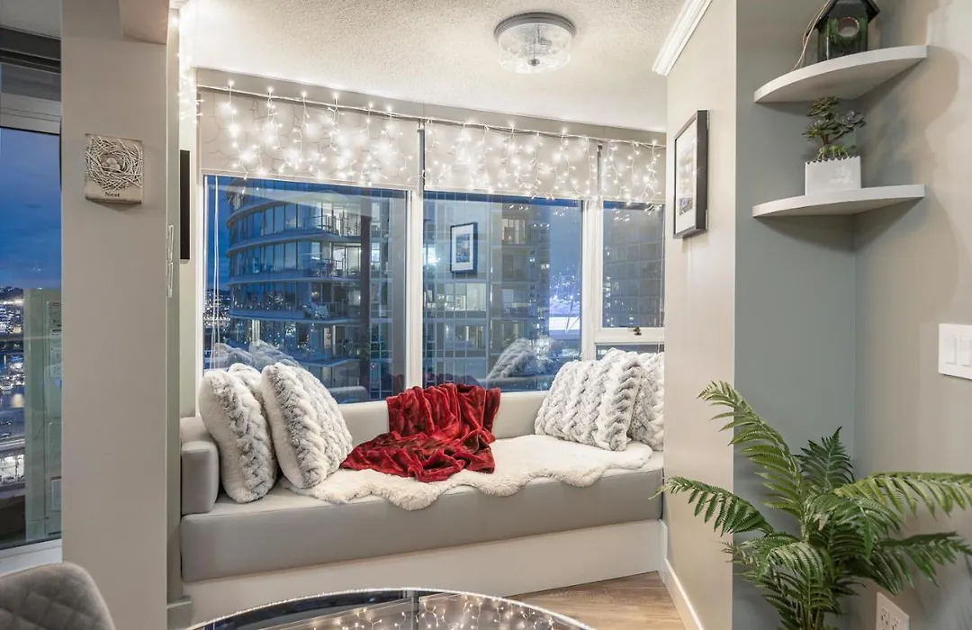 Vancouver Nest Downtown 2Br Near Rogers Arena-1