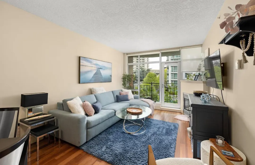 Aria Escape By Iris Properties!-1