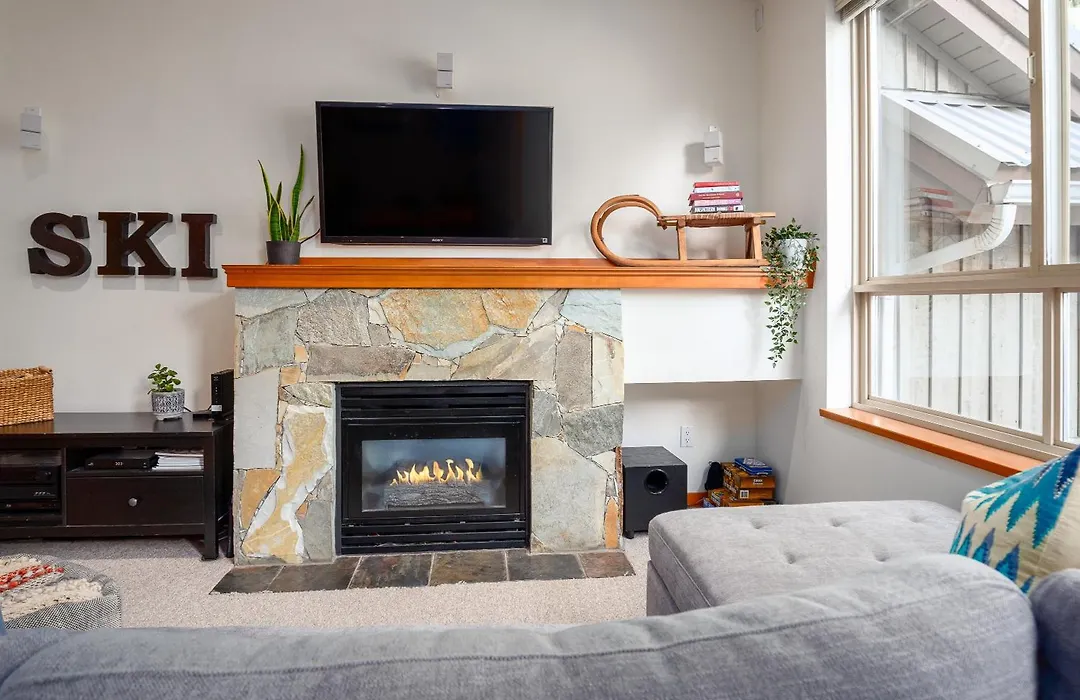 2Br In Symphony, Dog Friendly, Hot Tub, Private Balconies, Village Location, Parking-1