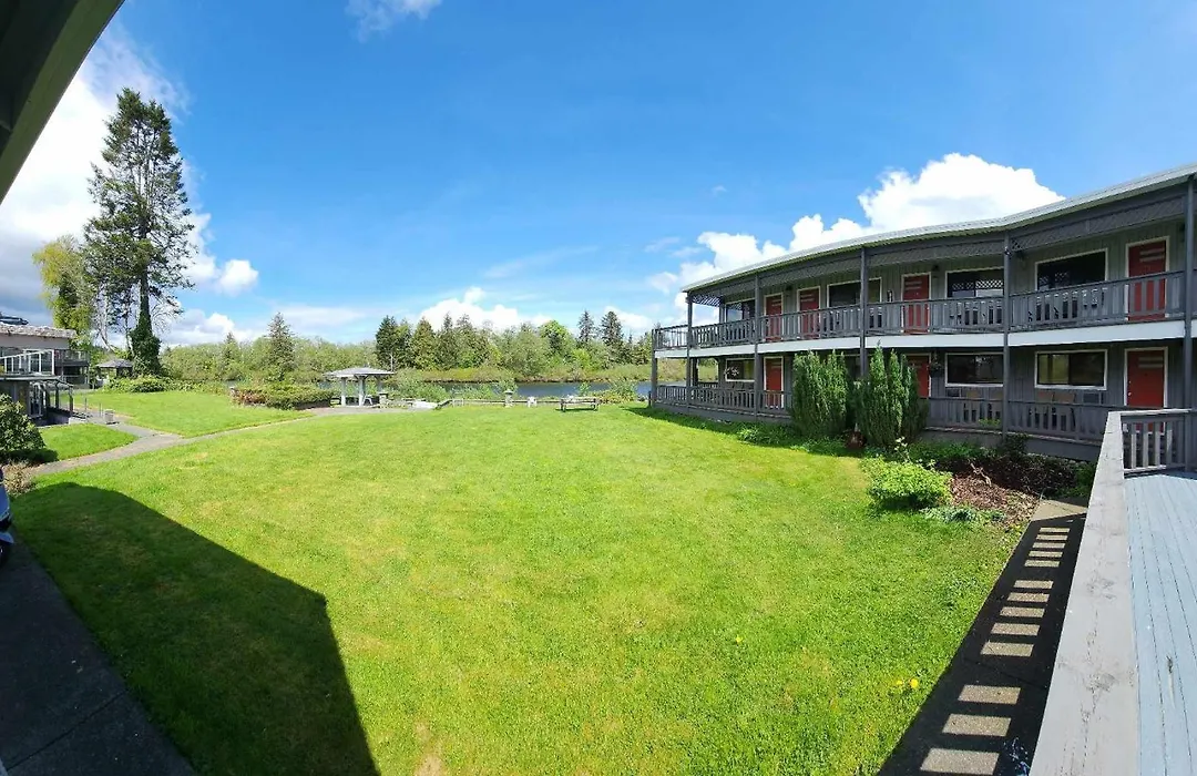 Campbell River Lodge-1