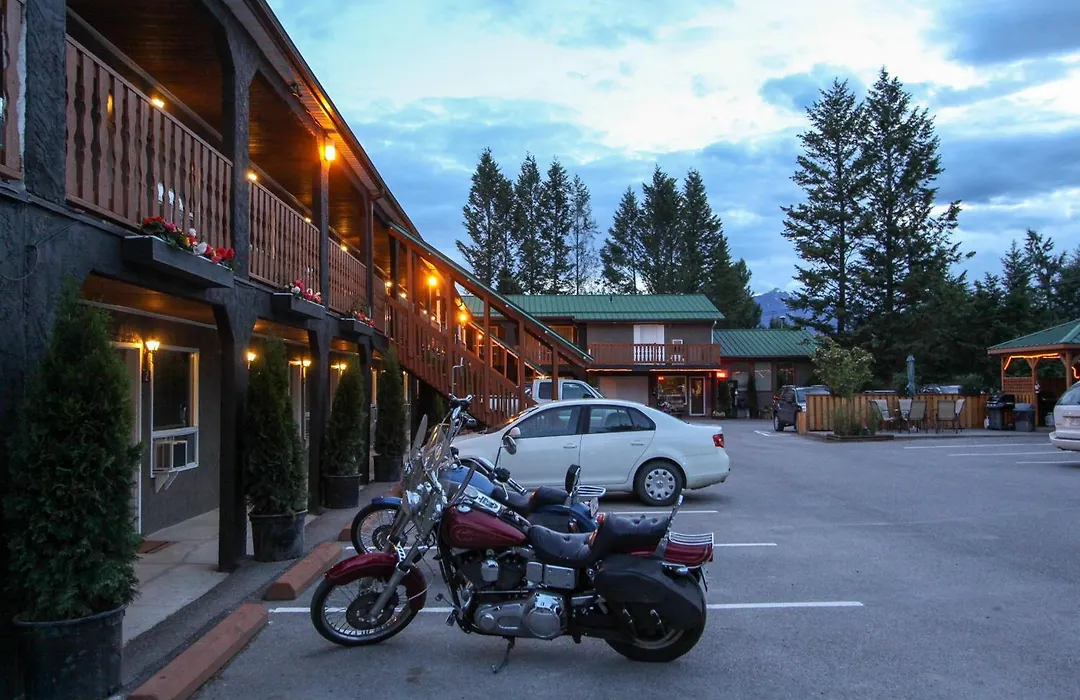 Crystal Springs Lodge-1