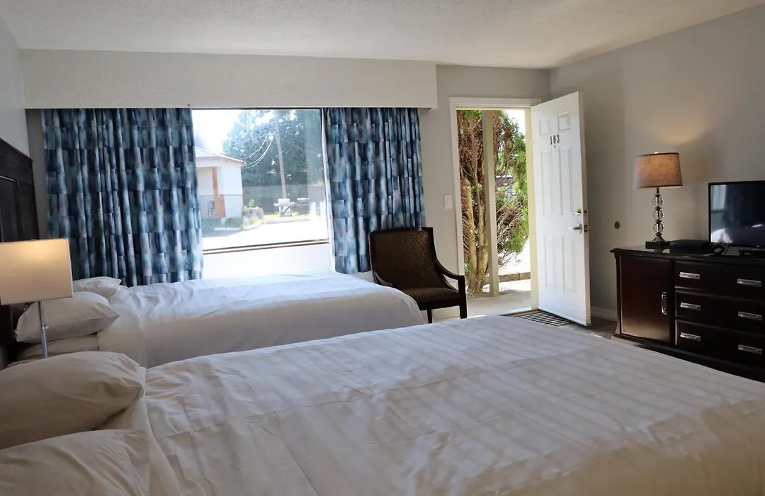 Skylite Motel-1