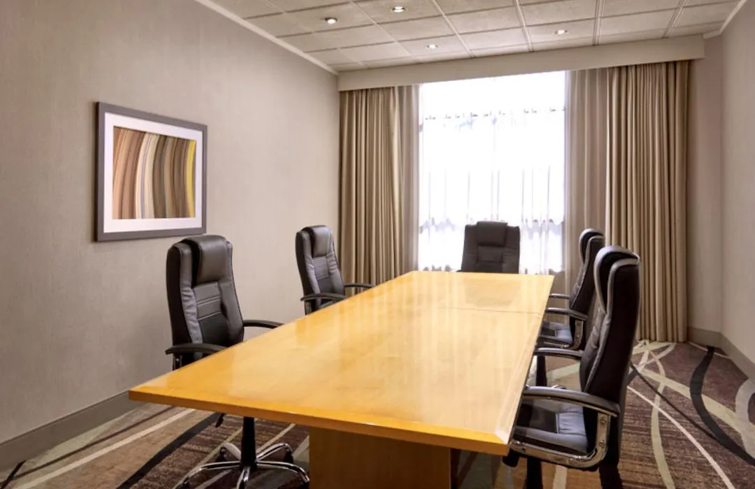 Holiday Inn Express Vancouver-Metrotown-1
