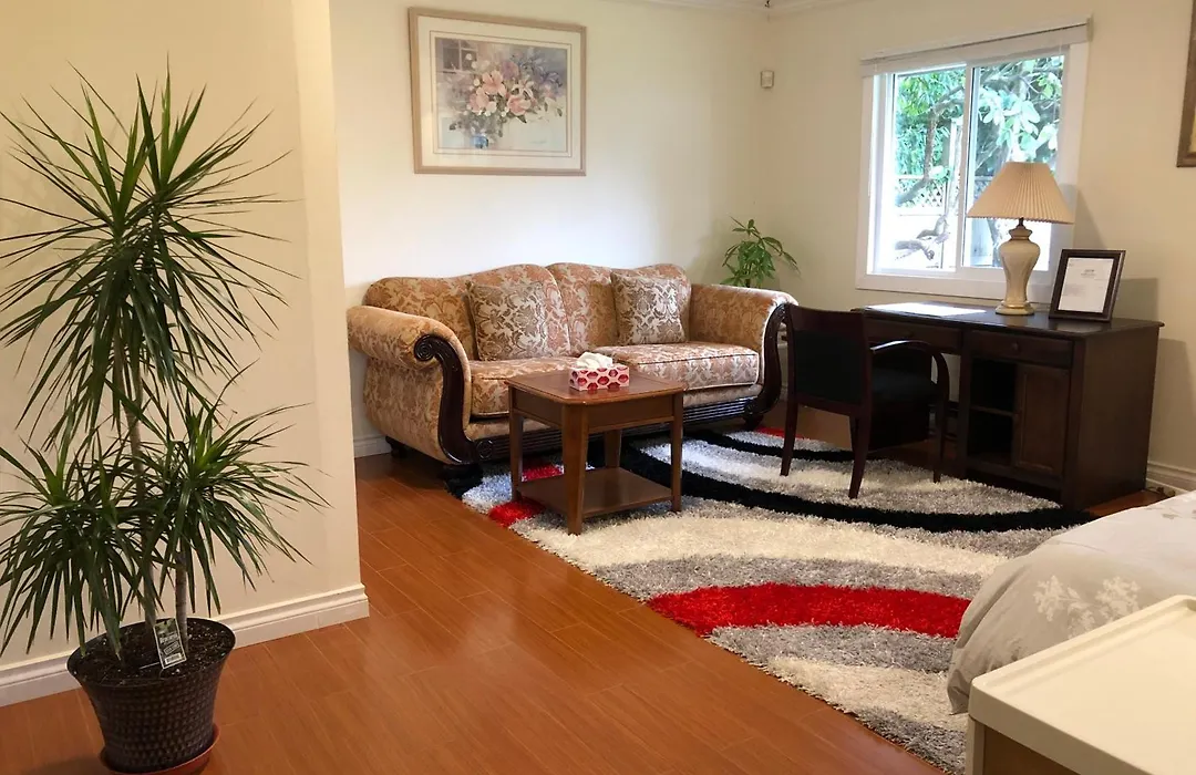 Vancouver Shaughnessy Guest Home-1