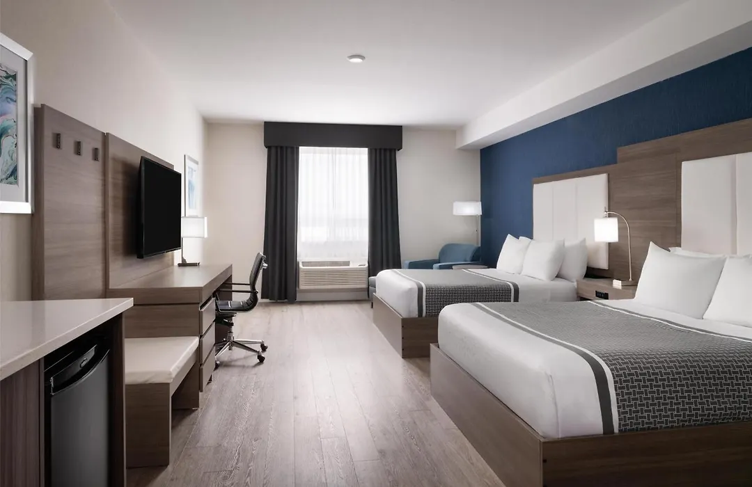Best Western Plus Gateway To The Falls-1