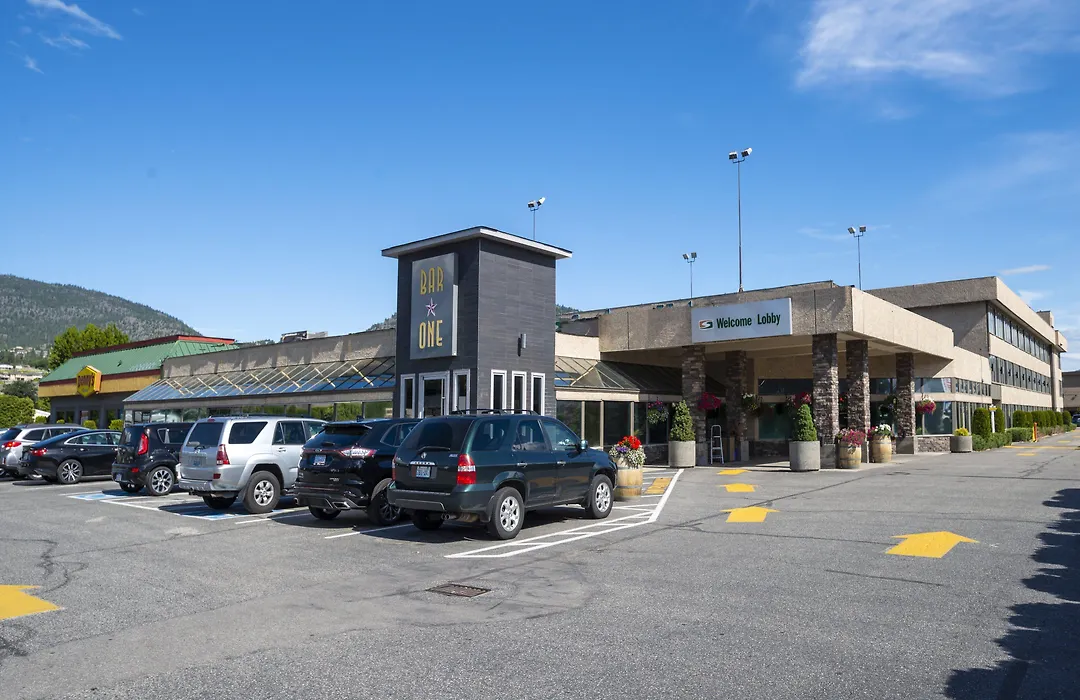 Sandman Hotel Penticton-1