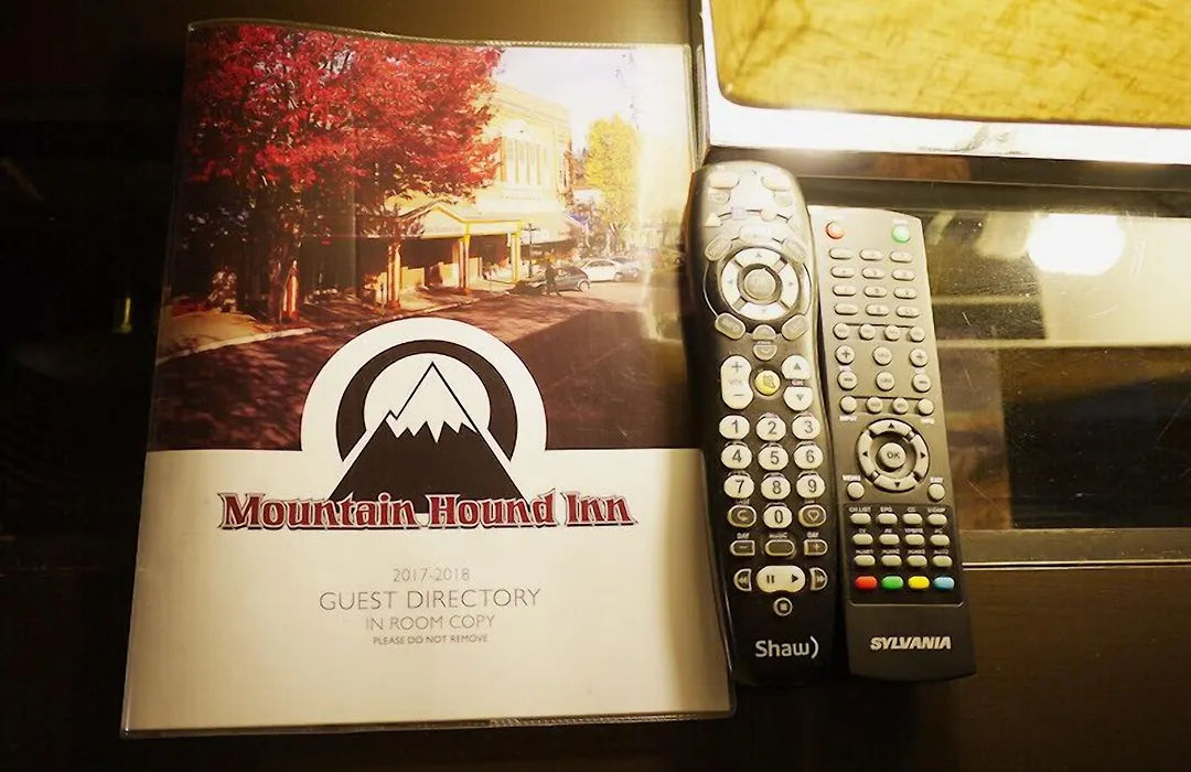 Mountain Hound Inn-1
