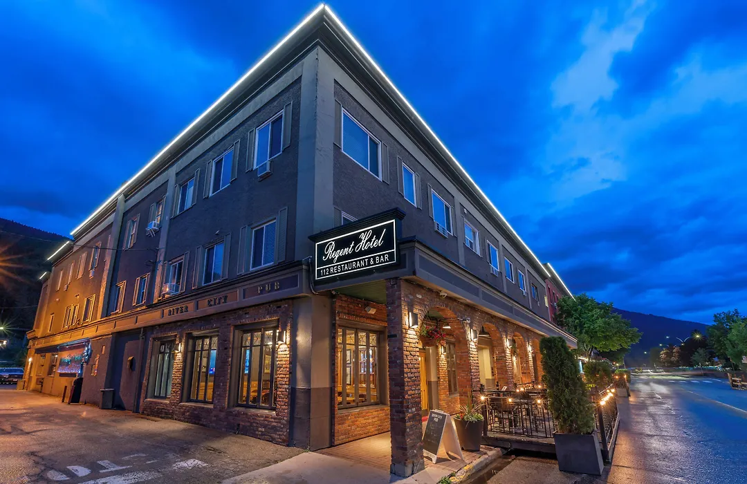 Regent Hotel Revelstoke-1