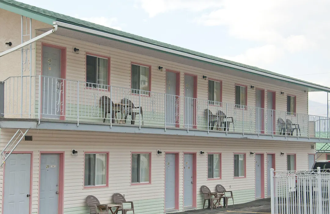 Sunset Motel-1