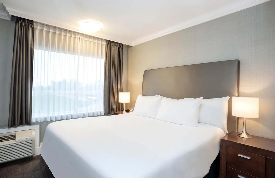 Sandman Hotel & Suites Vancouver Airport-1