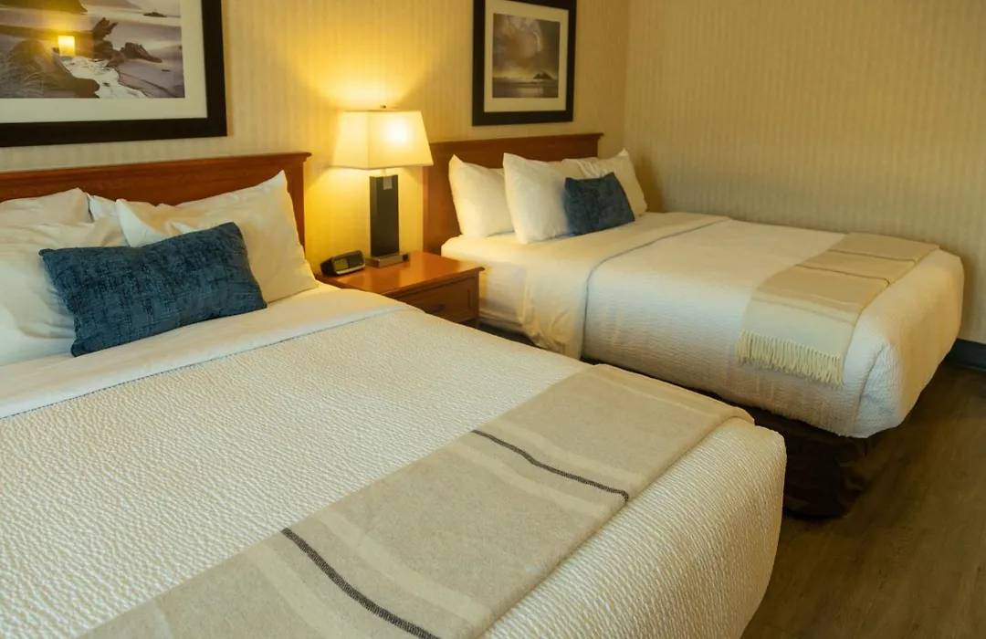 Inn On Long Lake-1