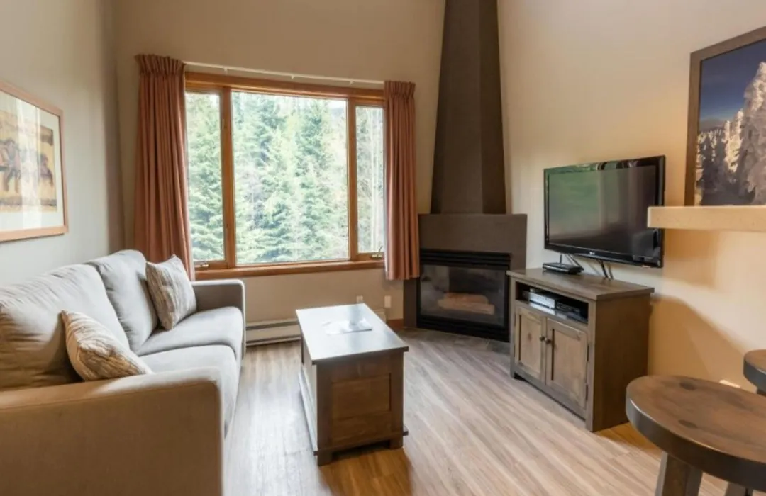 Cahilty Lodge-1