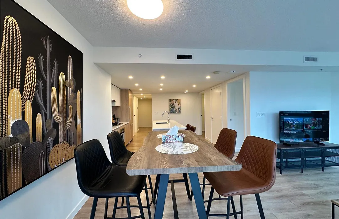 Ubc Pacific Spirit Modern Style Home-1